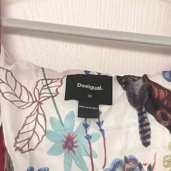 Desigual Red Patterned Puffy Winter Jacket Size S - Picture 5 of 6